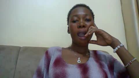 melaninndriping online show from January 2026 09:39:02 PM