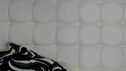 Snapshot of melanniebrown chatting on February 2025 10:07:02 AM melanniebrown online show from February 2025 10:07:02 AM