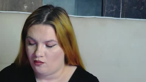 melanniebrown online show from December 2025 06:31:01 AM