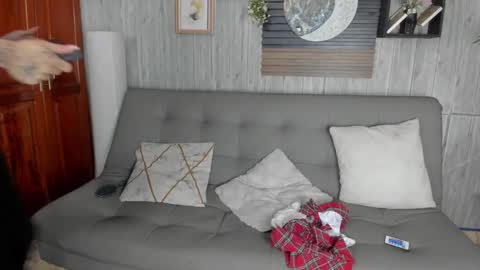 Melany online show from October 2025 02:40:01 PM