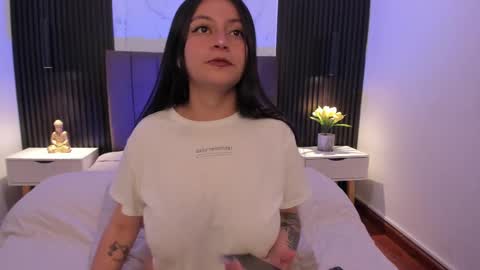 Snapshot of melany_heaven chatting on March 2025 05:46:01 AM melany_heaven online show from March 2025 05:46:01 AM