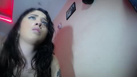 Snapshot of melany_isabella chatting on March 2025 06:43:01 PM melany online show from March 2025 06:43:01 PM