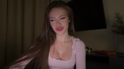 Snapshot of melanybunny chatting on December 2025 04:12:02 PM Adel online show from December 2025 04:12:02 PM