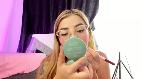 Snapshot of melanyjhonson_45 chatting on September 2025 07:52:01 AM melany online show from September 2025 07:52:01 AM