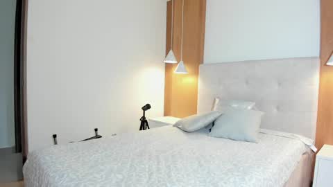 Melany online show from September 2025 03:39:02 PM