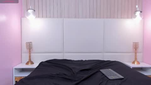 Melany online show from October 2025 11:05:01 PM