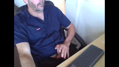 Snapshot of melbguy_075 chatting on December 2024 05:15:02 AM melbguy_075 online show from December 2024 05:15:02 AM