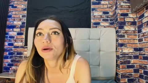 Snapshot of melek_sunderpri chatting on May 2026 05:37:01 AM melek_sunderpri online show from May 2026 05:37:01 AM