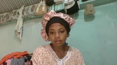 meliana98 online show from December 2025 05:35:01 AM