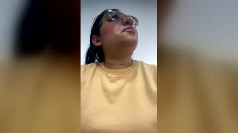 MELIE online show from March 2026 10:37:02 AM