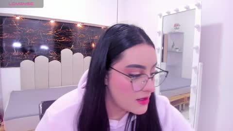 Snapshot of meliisa_sweet chatting on October 2025 06:30:02 PM melisa online show from October 2025 06:30:02 PM