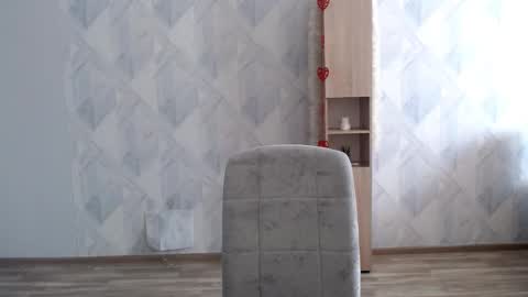 Snapshot of melina_beauty chatting on February 2026 09:05:02 AM Melina online show from February 2026 09:05:02 AM