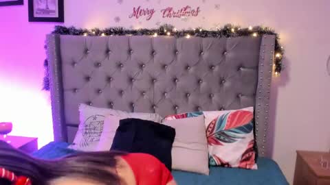 Snapshot of melinda_bob chatting on December 2024 01:39:02 PM Melinda online show from December 2024 01:39:02 PM