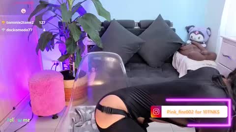 Melissa online show from November 2025 01:02:02 PM