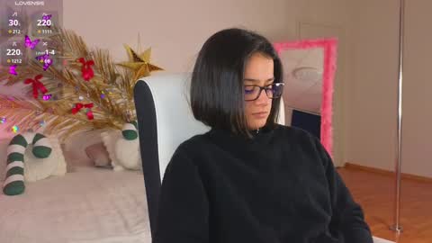 Snapshot of melisa_vong chatting on January 2025 01:21:01 PM Victoria online show from January 2025 01:21:01 PM