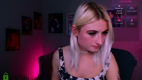 Melisa online show from April 2026 07:53:02 PM