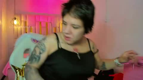 Lissa  online show from November 2025 11:10:02 AM