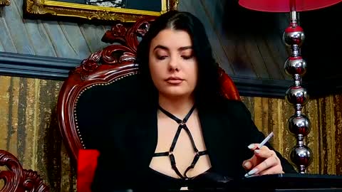 Melissa online show from December 2024 10:19:02 AM