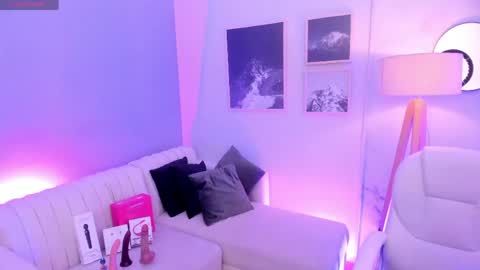 Melissa 3 online show from May 2026 07:03:01 AM