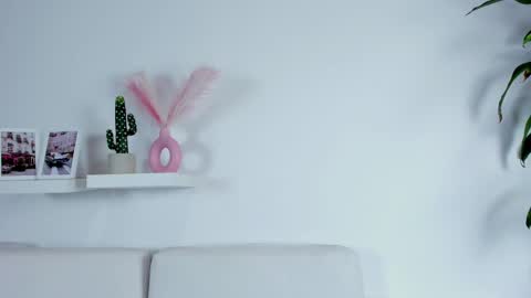 Melissa online show from February 2025 10:26:01 AM