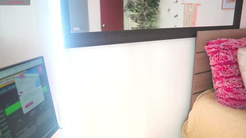 Melissa online show from November 2025 12:26:01 PM