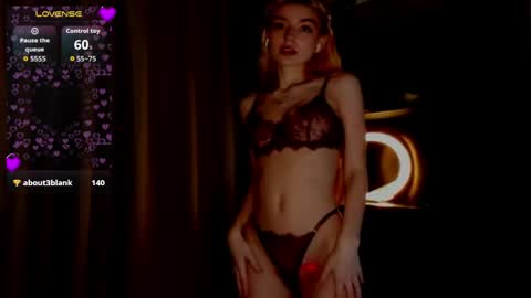 Snapshot of melissa_milton chatting on March 2026 05:18:01 PM Melissa - Your Dream Girl online show from March 2026 05:18:01 PM