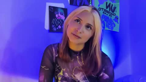 Snapshot of melissa_noir chatting on December 2025 08:40:01 PM melissa_noir online show from December 2025 08:40:01 PM