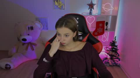 Melissa online show from December 2024 02:02:02 AM