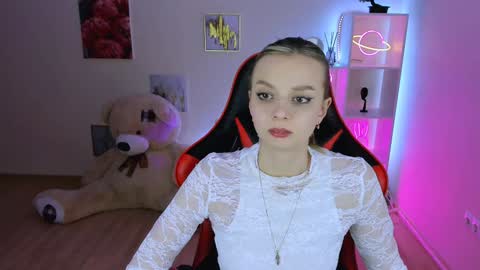 Melissa online show from February 2025 02:28:02 AM