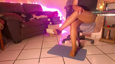 Snapshot of melissa_tv chatting on January 2025 06:46:01 AM melissa online show from January 2025 06:46:01 AM