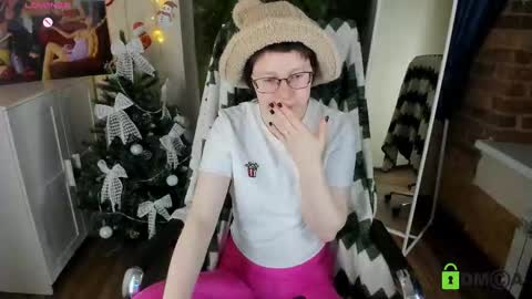 Melissa online show from December 2025 08:38:02 PM