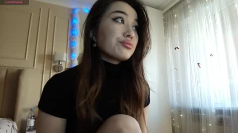 Lisaa online show from April 2026 03:26:02 AM