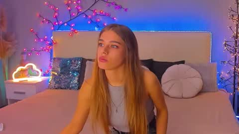 MelissaCrayzy online show from September 2025 05:20:01 AM