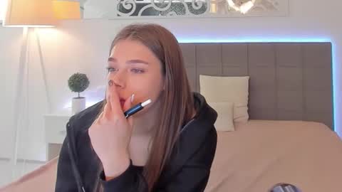 MelissaCrayzy online show from May 2026 06:32:01 AM