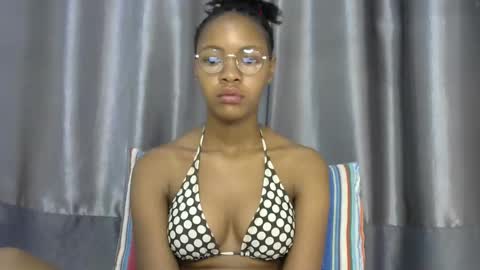 melissah_hot online show from February 2026 03:13:01 AM