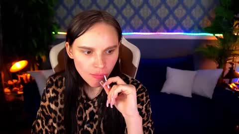 Snapshot of melissamoonnn chatting on August 2026 05:34:02 PM melissamoonnn online show from August 2026 05:34:02 PM
