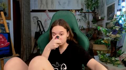 Snapshot of melissaravel chatting on May 2026 05:31:01 PM melissaravel online show from May 2026 05:31:01 PM
