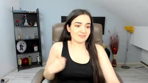 Snapshot of melissawiliam chatting on February 2025 12:44:02 PM melissawiliam online show from February 2025 12:44:02 PM