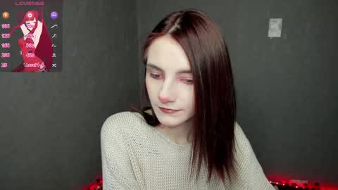 Snapshot of mell_kitty chatting on April 2026 12:54:01 PM mellkitty online show from April 2026 12:54:01 PM