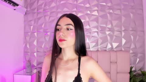  Mell online show from April 2026 11:58:02 AM