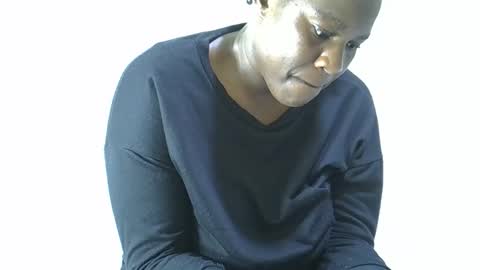 Snapshot of mellanine_ebony chatting on April 2026 07:00:01 AM mellanine_ebony online show from April 2026 07:00:01 AM