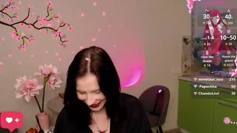 Snapshot of mellhyees chatting on November 2025 04:17:02 PM mellhyees online show from November 2025 04:17:02 PM