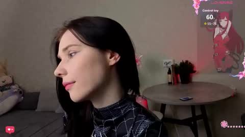 Snapshot of mellhyees chatting on November 2025 04:45:02 PM mellhyees online show from November 2025 04:45:02 PM