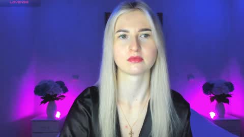 Mellina online show from December 2024 10:52:02 PM