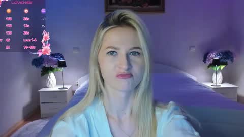 Snapshot of mellina_tey chatting on March 2026 08:22:02 PM Mellina online show from March 2026 08:22:02 PM