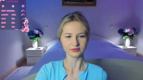 Mellina online show from April 2026 11:35:02 PM