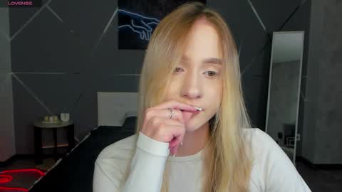 Snapshot of mellisadream chatting on September 2025 03:21:01 AM mellisadream online show from September 2025 03:21:01 AM