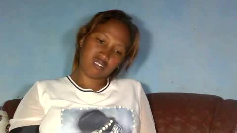 Snapshot of mellissia02 chatting on January 2025 05:18:01 PM mellissa online show from January 2025 05:18:01 PM