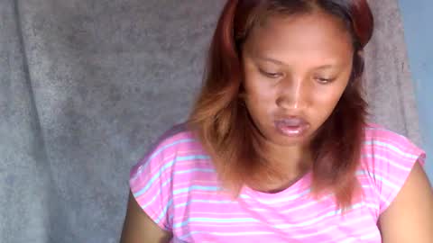 Snapshot of mellissia02 chatting on February 2025 04:06:01 AM mellissa online show from February 2025 04:06:01 AM