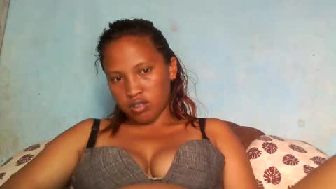 Snapshot of mellissia02 chatting on February 2025 01:22:01 PM mellissa online show from February 2025 01:22:01 PM